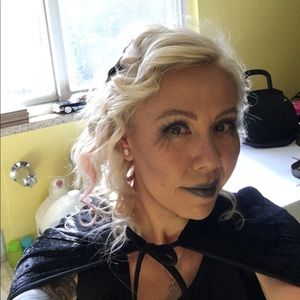 Meet your Posher, Sandra